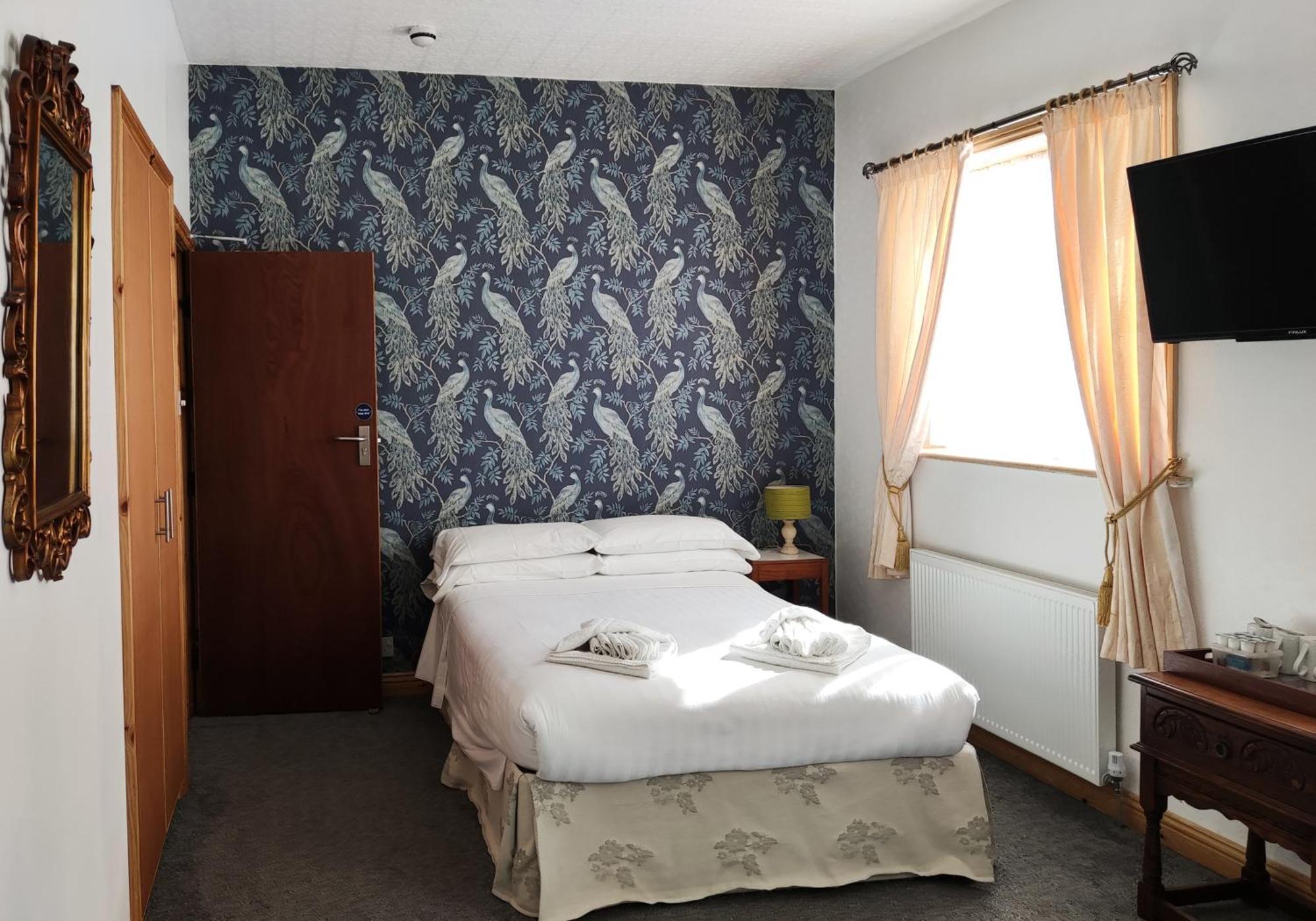 The Highfield Private Hotel Блэкпул Номер фото